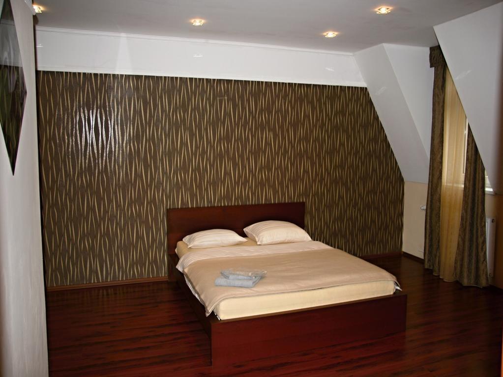 Apartman Dr. Engla การ์โลวีวารี ห้อง รูปภาพ